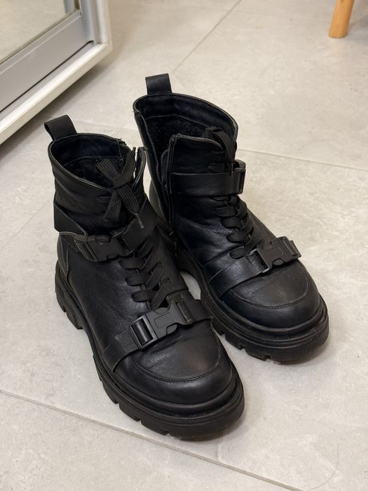 Ботинки/чоботи шкіряні 38 розмір