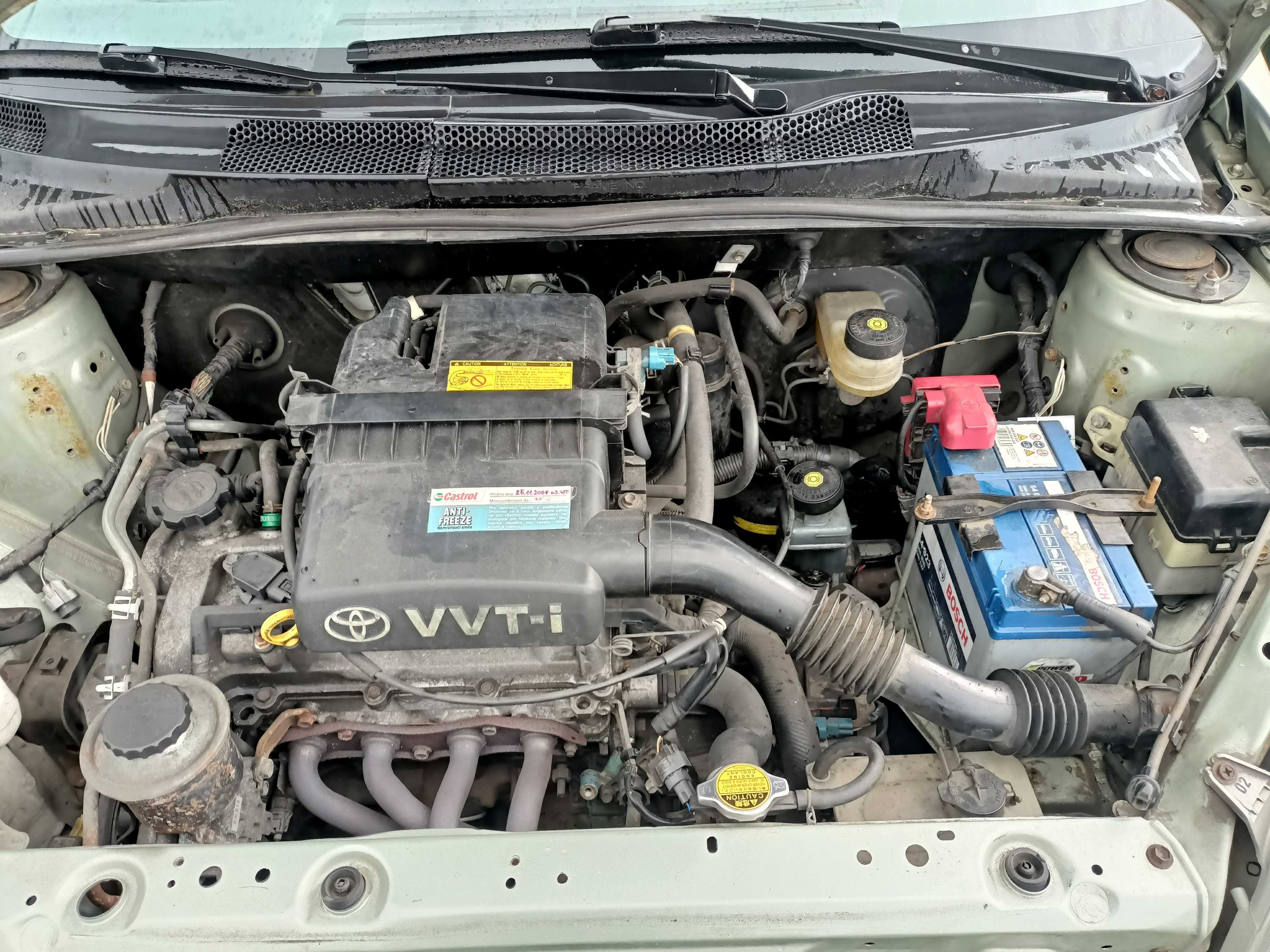 Toyota Yaris 1.0 półautomat 01r