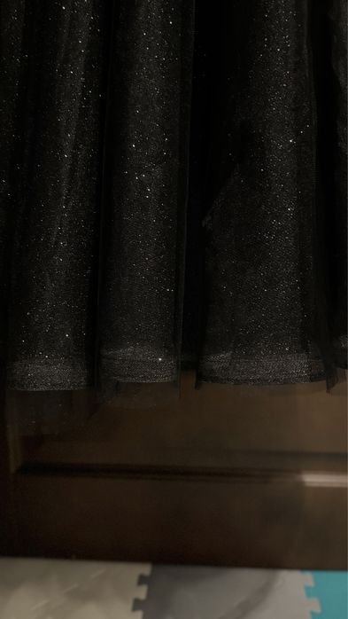 Вечірня/випускна сукня, чорна з блискітками