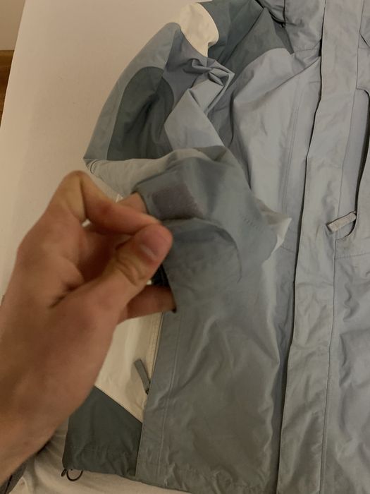 Курточка the north face hyvent