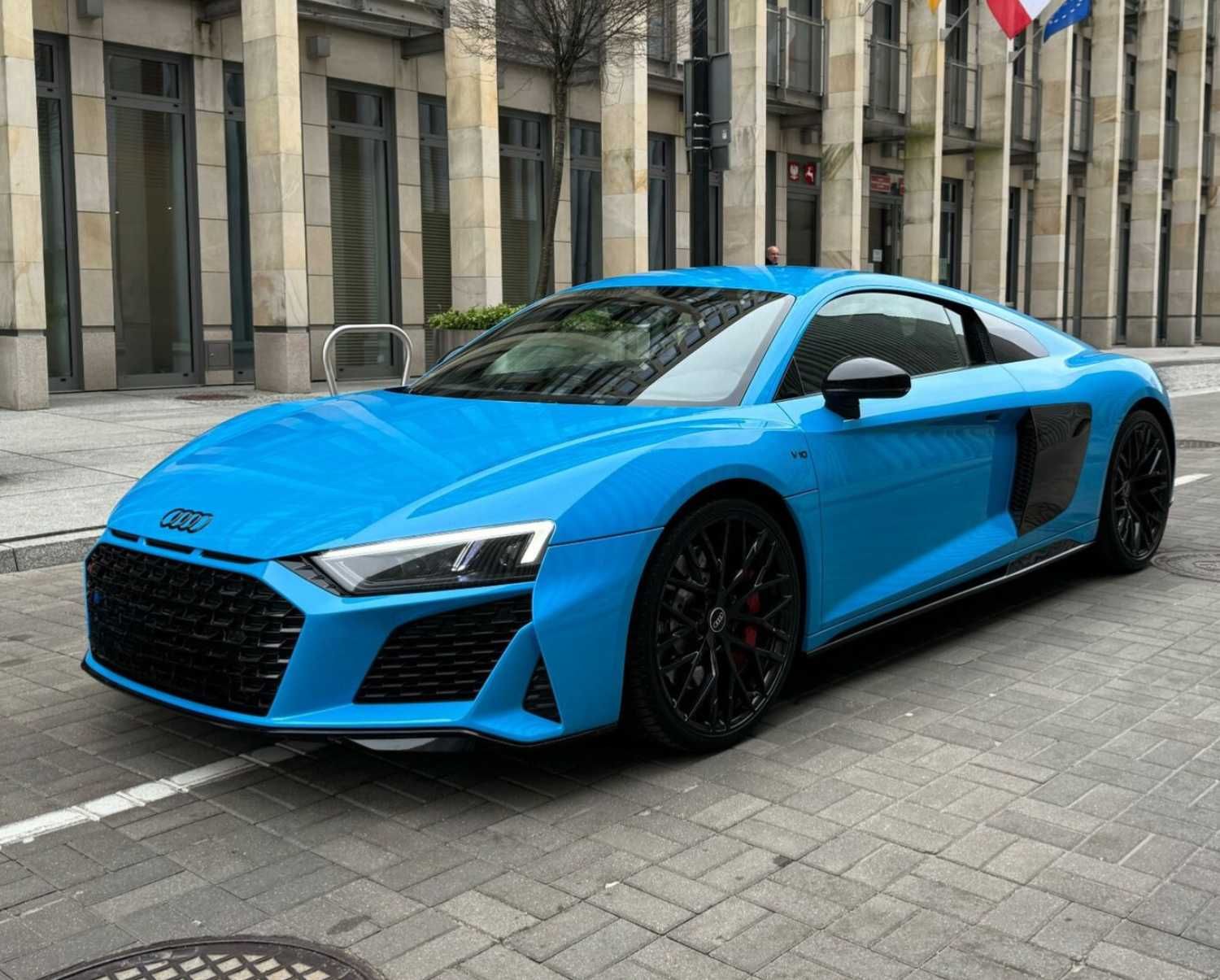 Wynajem AUDI R8 V10 Wypożyczalnia samochodów sportowych i luksusowych