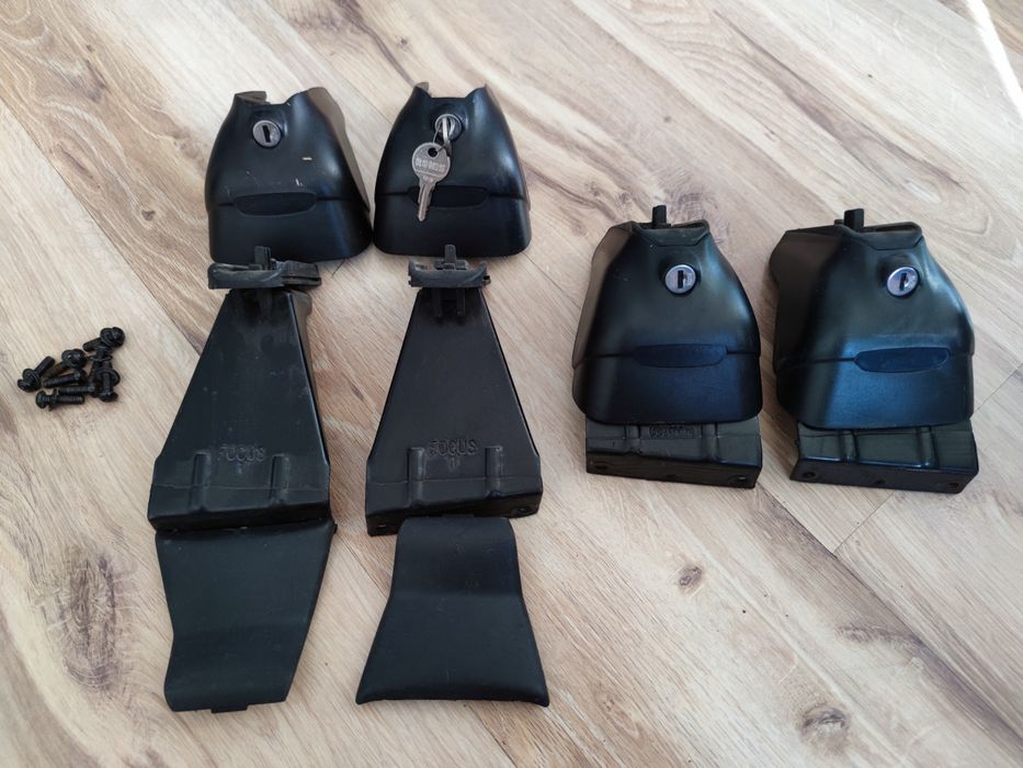 Stopy do bagażnika Ford Focus MK1 2004