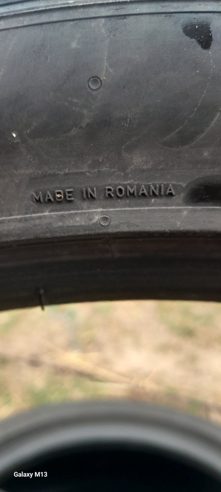 Продам шини pirelli