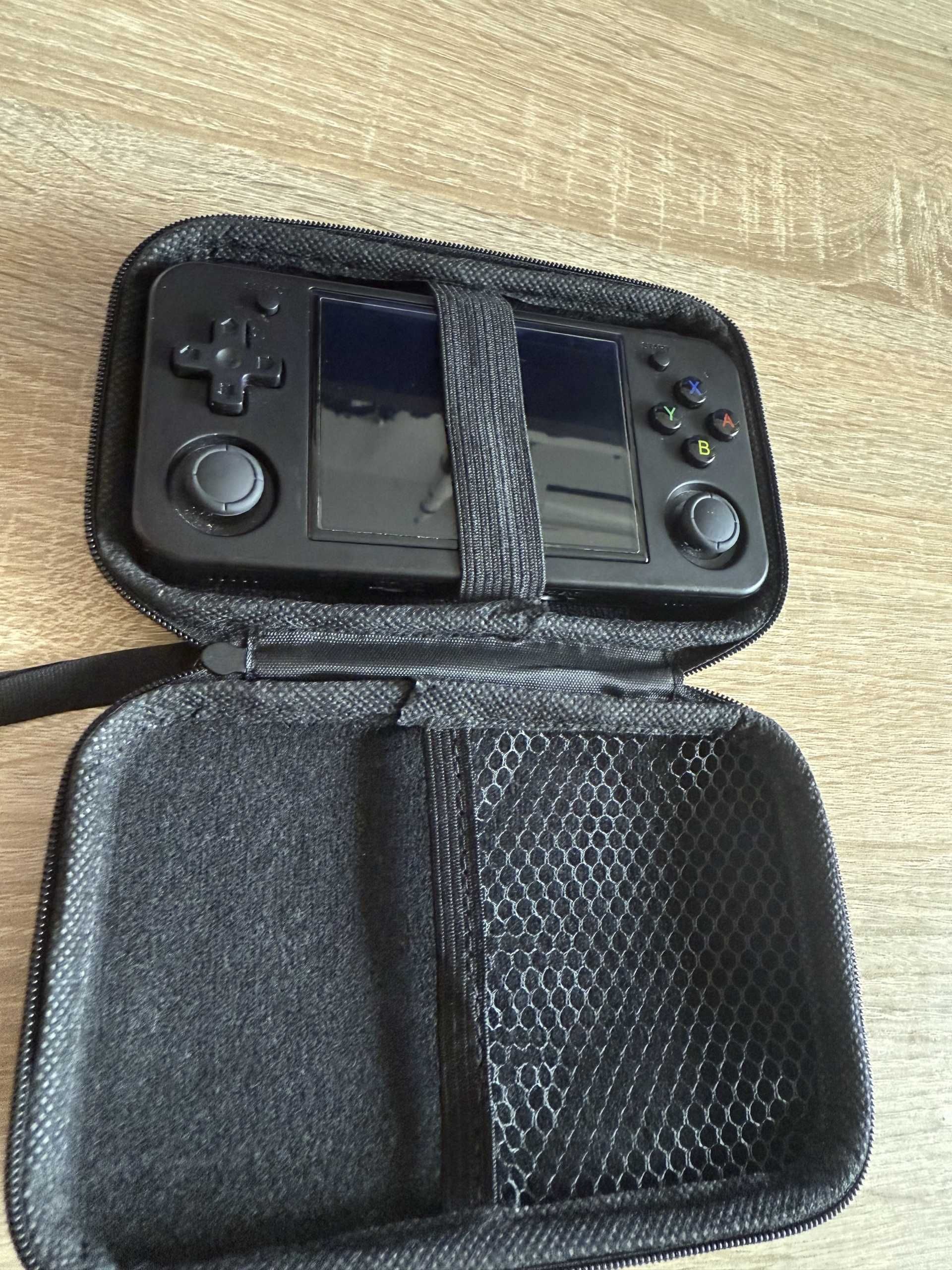 Anbernic RG35XX H – retro handheld w stanie idealnym