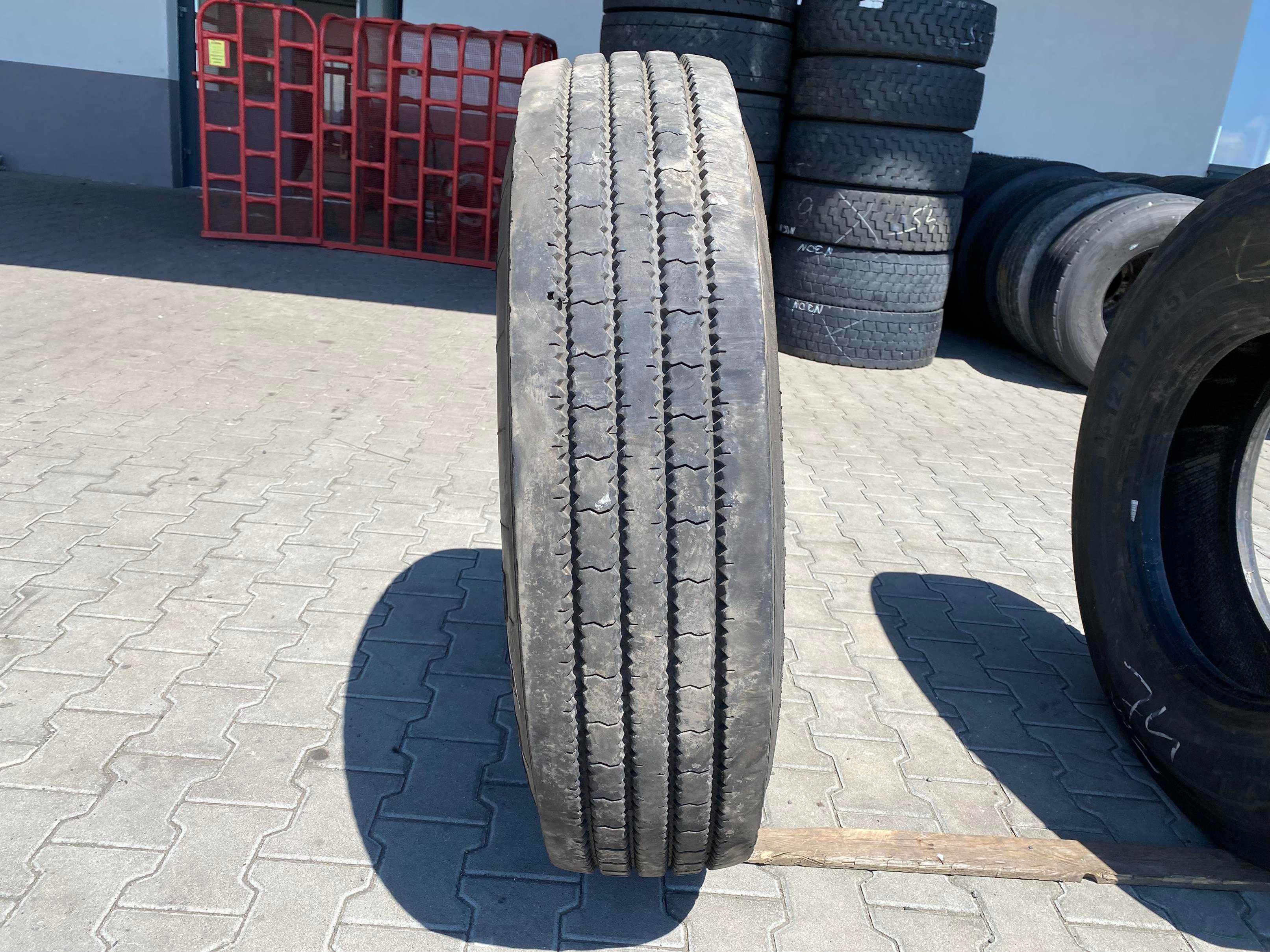 Opona 12R22.5 BARUM BF12 ROAD FRONT Przód 12mm