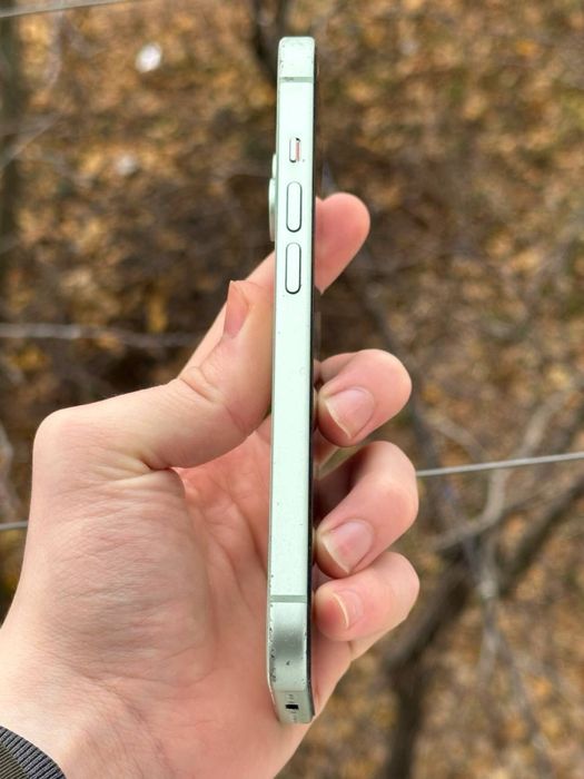 Айфон, 15, 128гб, акб-100%, Номер 16