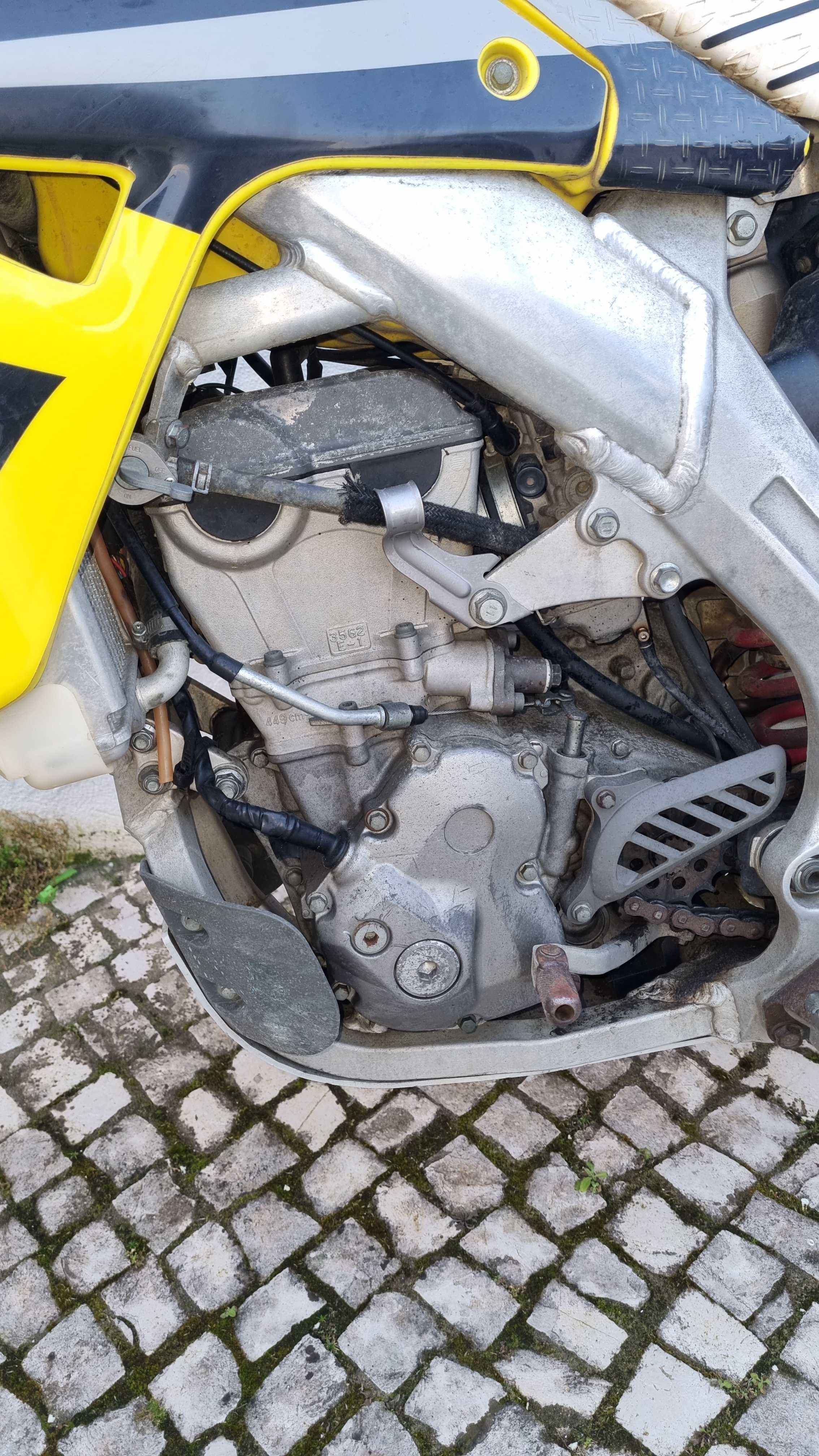Suzuki RMZ 450 Matriculada