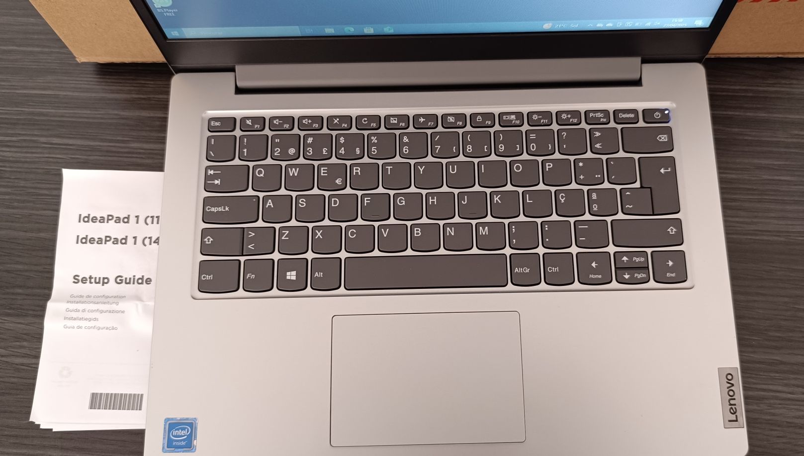 Portátil Lenovo ideapad