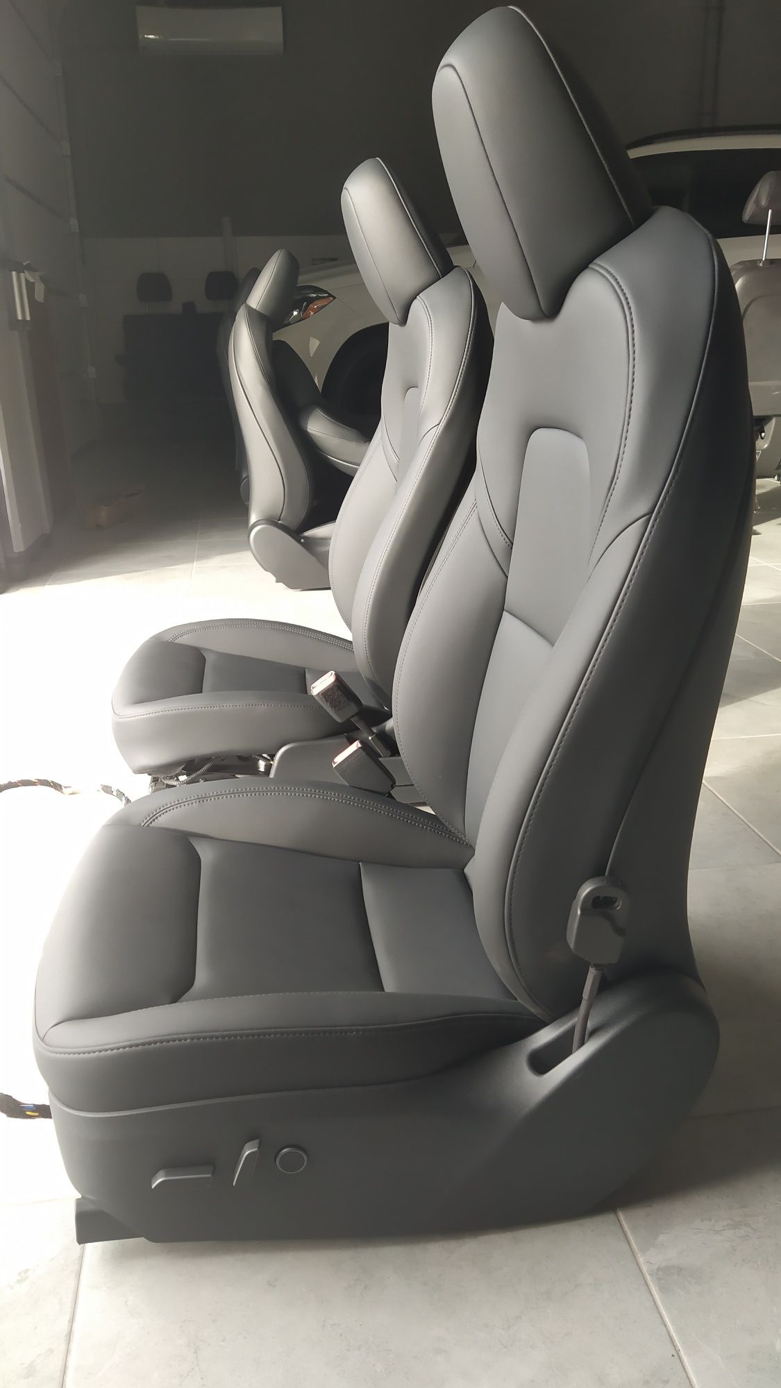 Аірбег Tesla model 3 сидіння чохол моторчик натчгувач каркас Тесла 3
