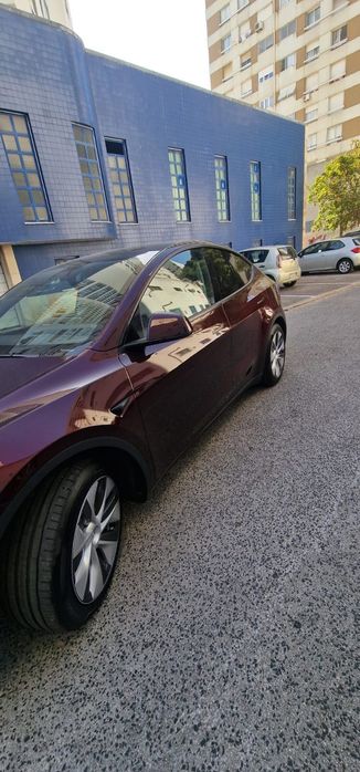 Tesla Model Y Long Range RWD