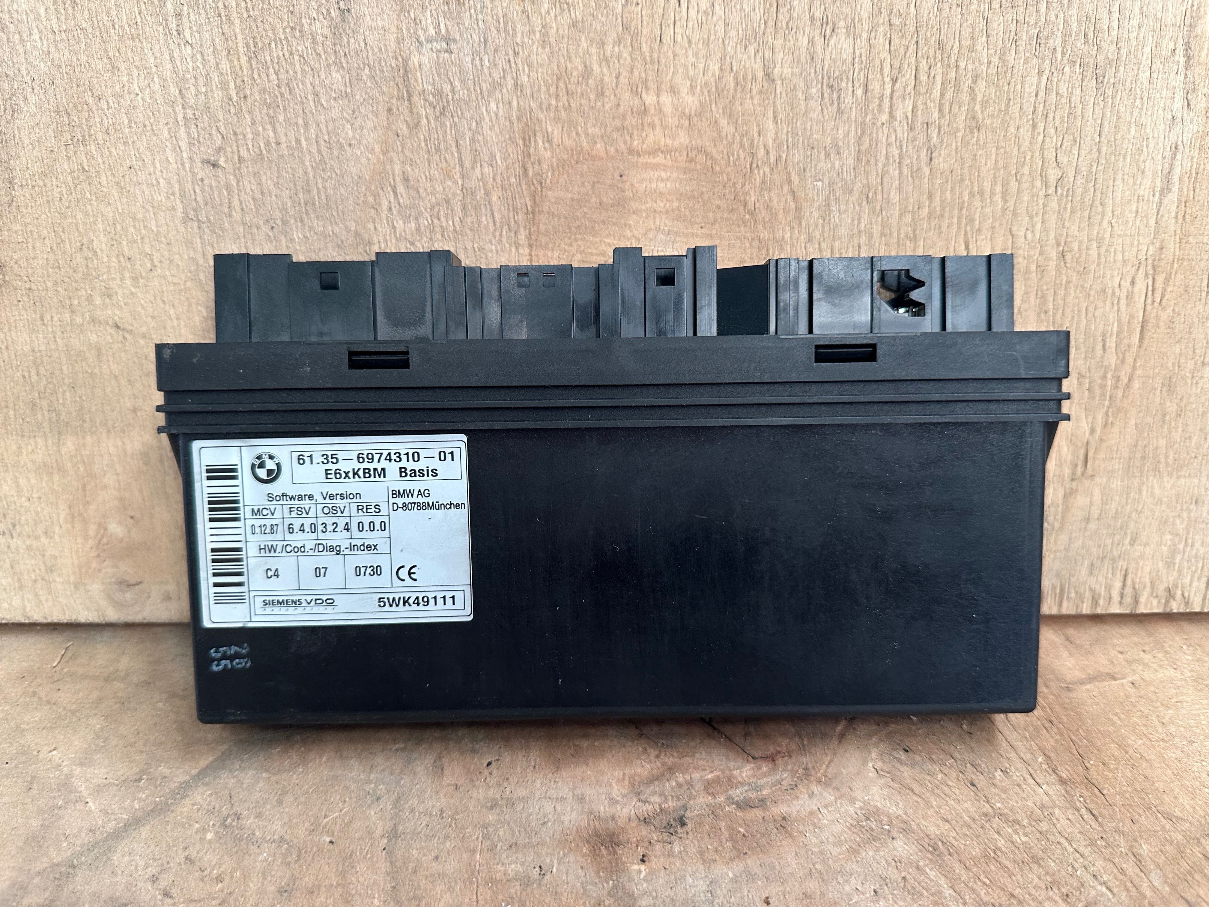 Módulo Confort E6xKBM BMW E60 E61 520D 525D 530D 61.35 . 697.4310 . 01