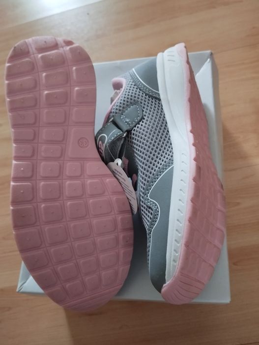 Buty sportowe Graceland  rozm. 33 niskie