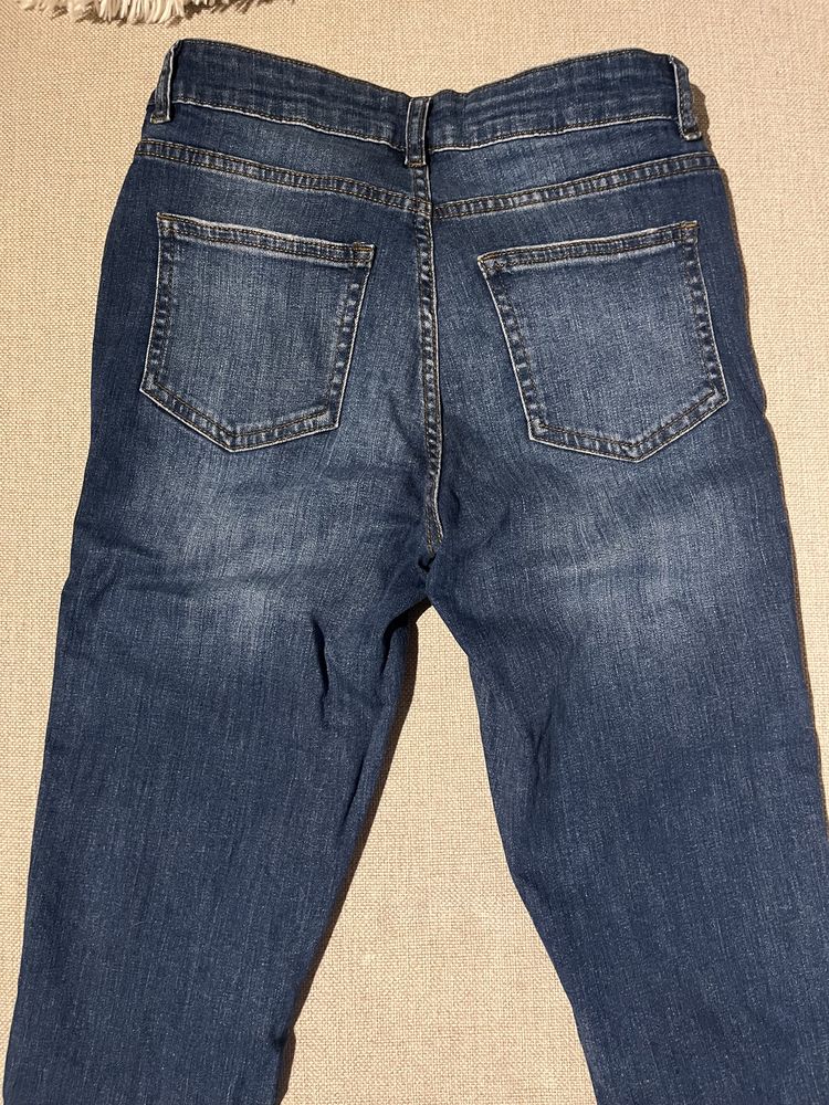 Spodnie jeansowe 34 XS skinny z lampasami przetarciami jeansy