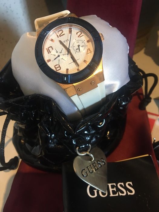 Relógio Guess novo