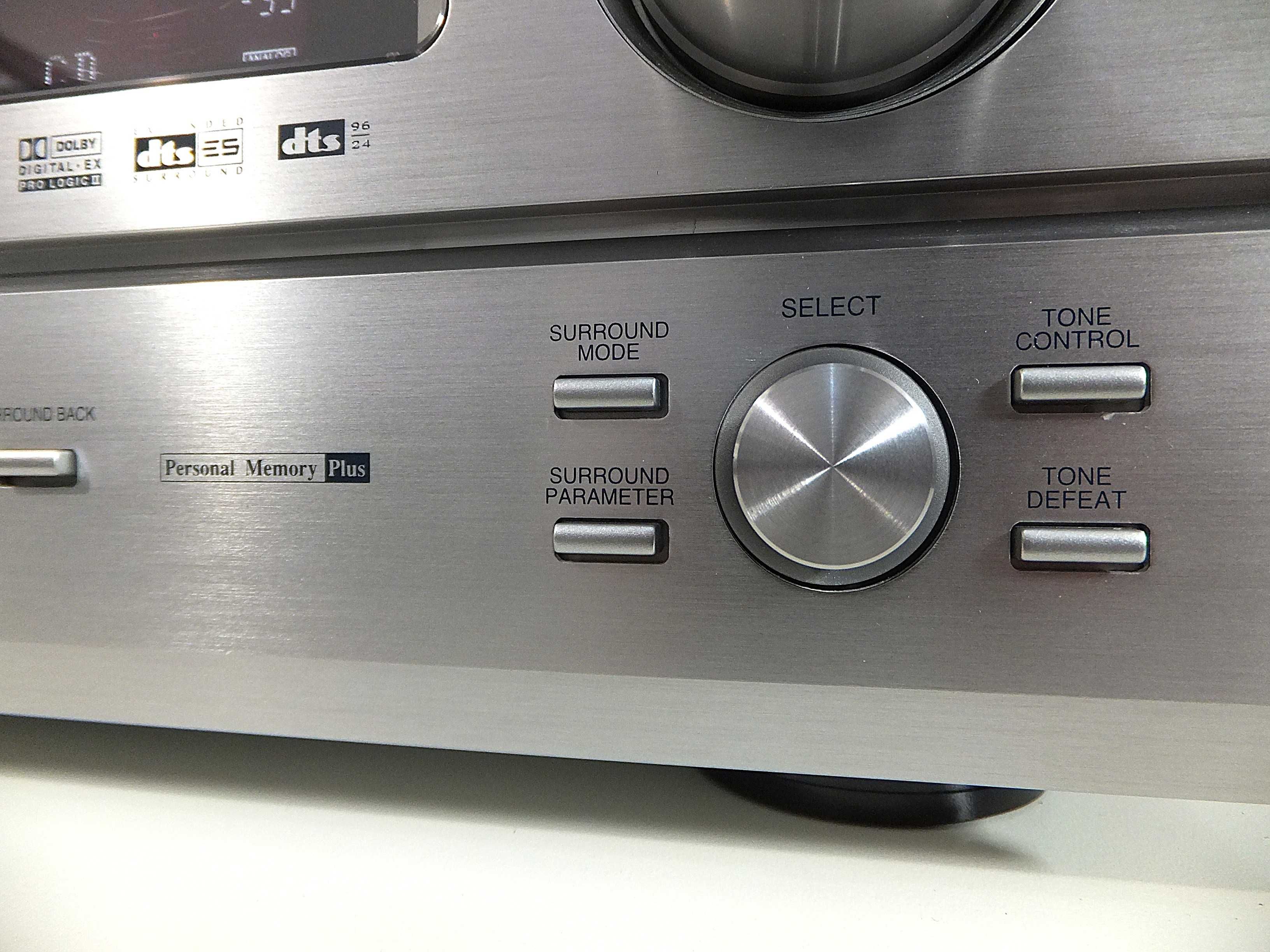 Wysokiej klasy amplituner kina domowego DENON AVR-3803