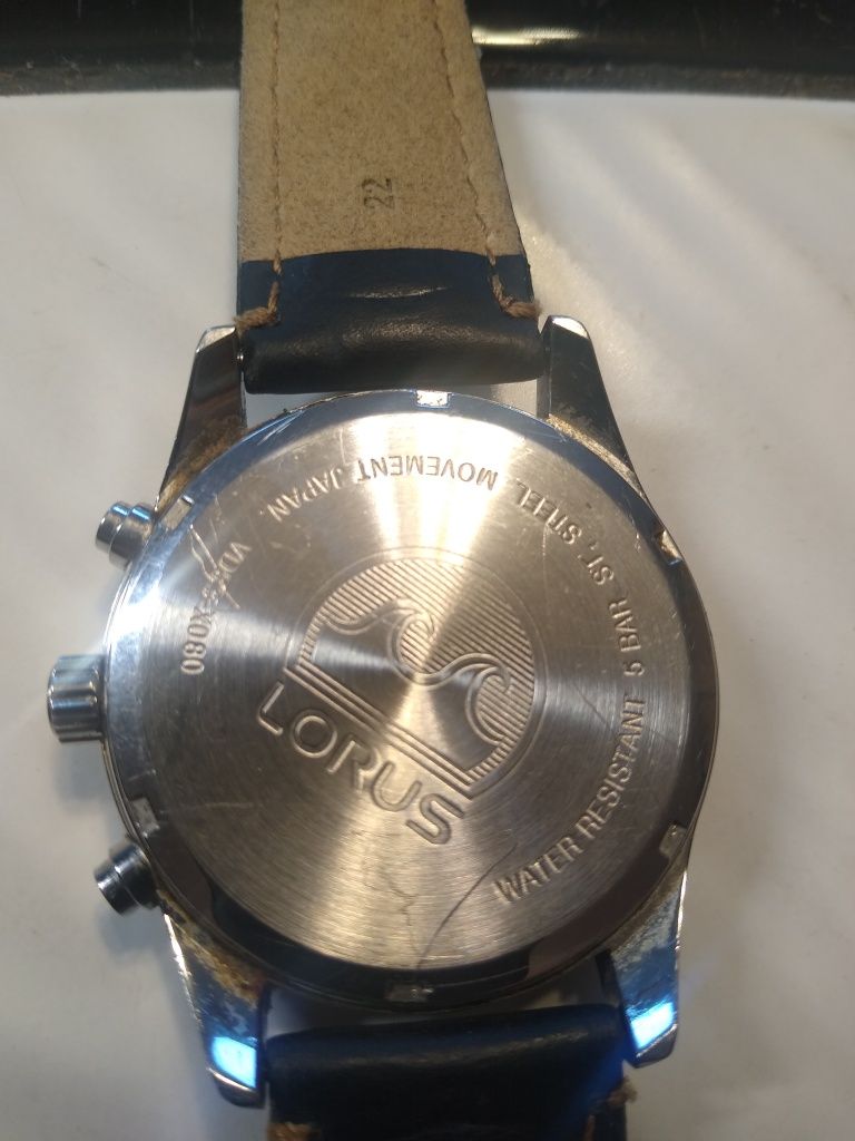 Zegarek Lorus chronograph