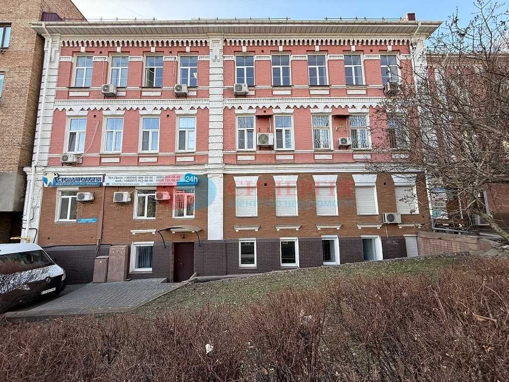 Офіс (поверх) в офісній будівлі 518м. Гоголівська, Січових Стрільців