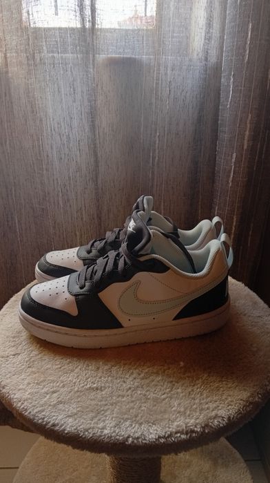 Nike Court Borough Low Recraft 36