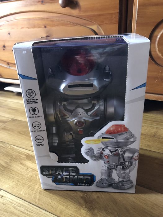 Продам музыкального робота