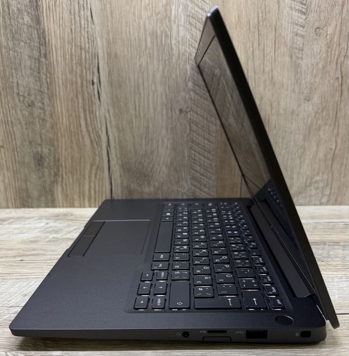 Ноутбук Dell Latitude 7300 - i5-8365U/8Gb/256ssd/W13.3" FHD ips