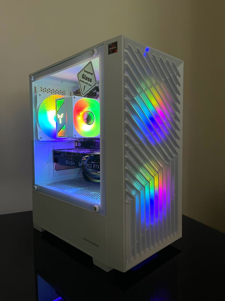 PC GAMING (R7 1700 RTX 2060)