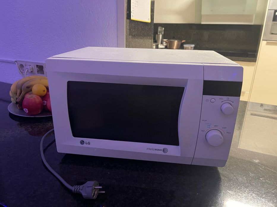 Мікрохвильова піч LG з Європи