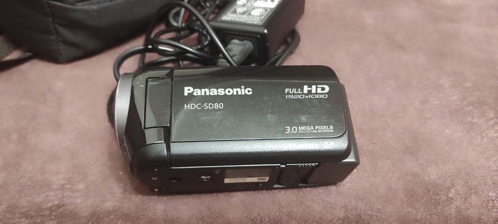 Продам відеокамеру