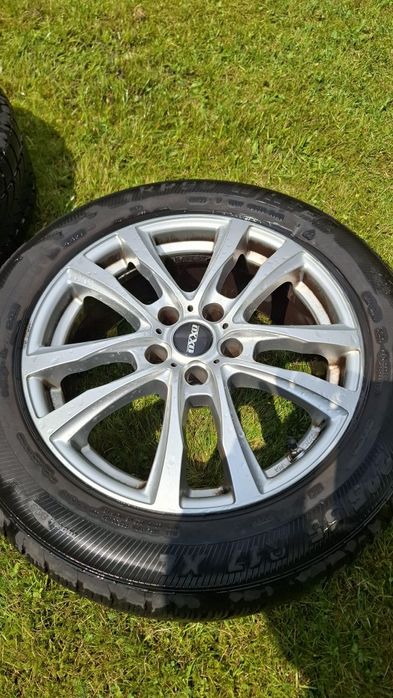 Aluminiowe felgi z oponami do BMW 225/55 R17