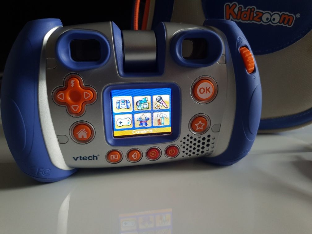 Vtech Kidizoom Twist Aparat cyfrowy niebieski

Prawdziwy na kartę SD