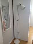 Biała lampa podłogowa E27 120cm