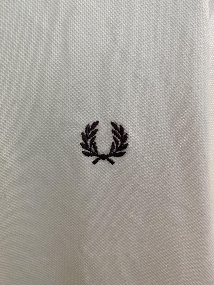 поло Fred Perry