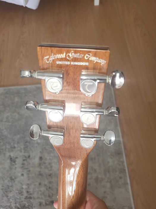 Guitarra Tanglewood TFA VS