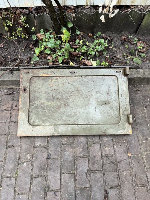 Ліві пепкдні двері ГАЗ 69