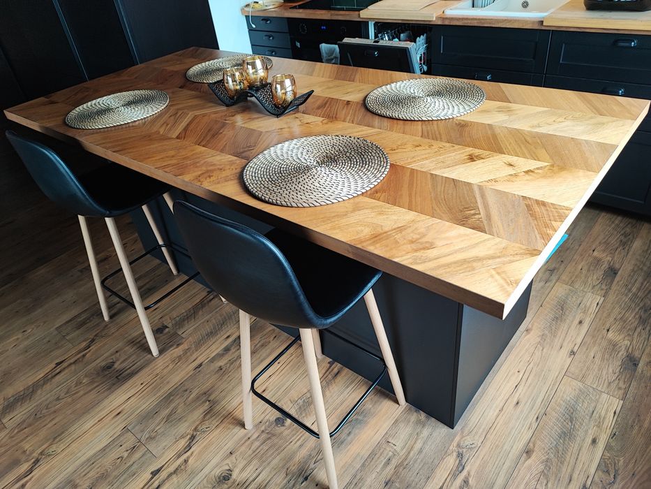 Wyspa czarny mat , oświetlenie, hokery gratis!