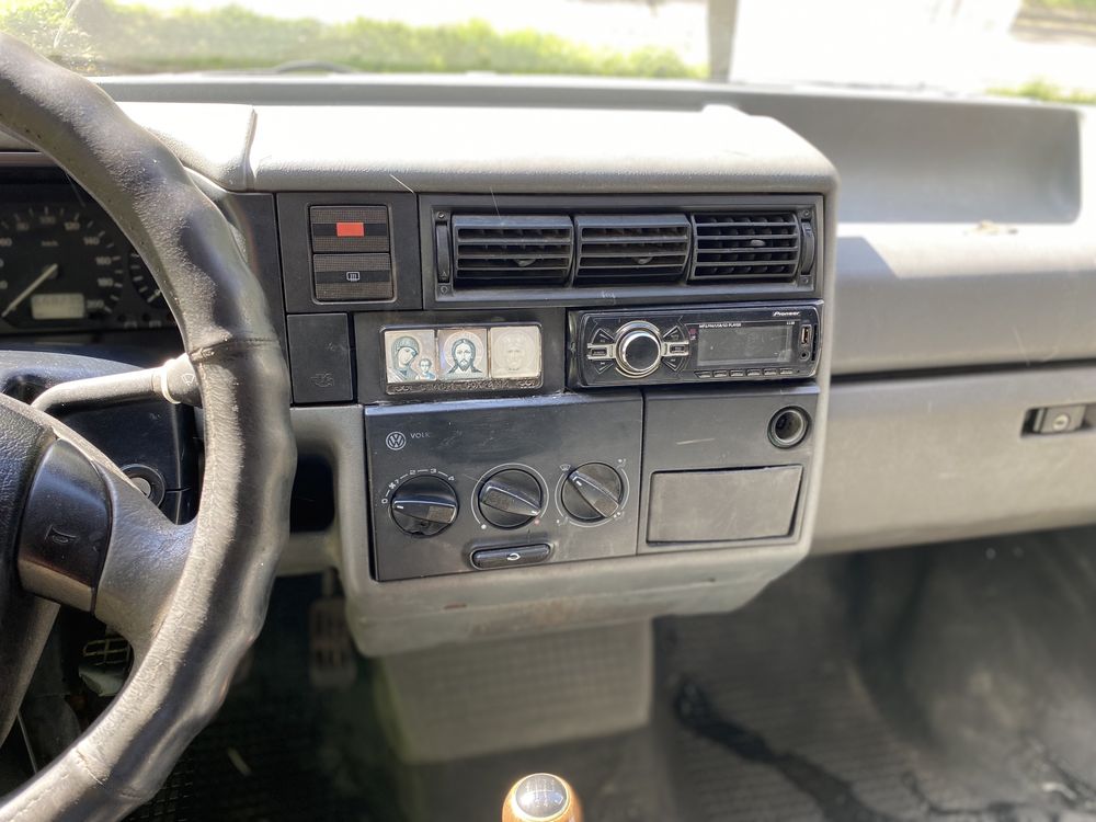 VW. T4 2,5 tdi дизель 1997 рік 75кв