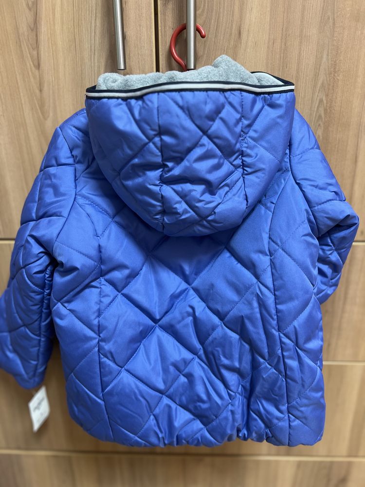 Нова куртка на дівчинку, демісезон, 108-114, OshKosh