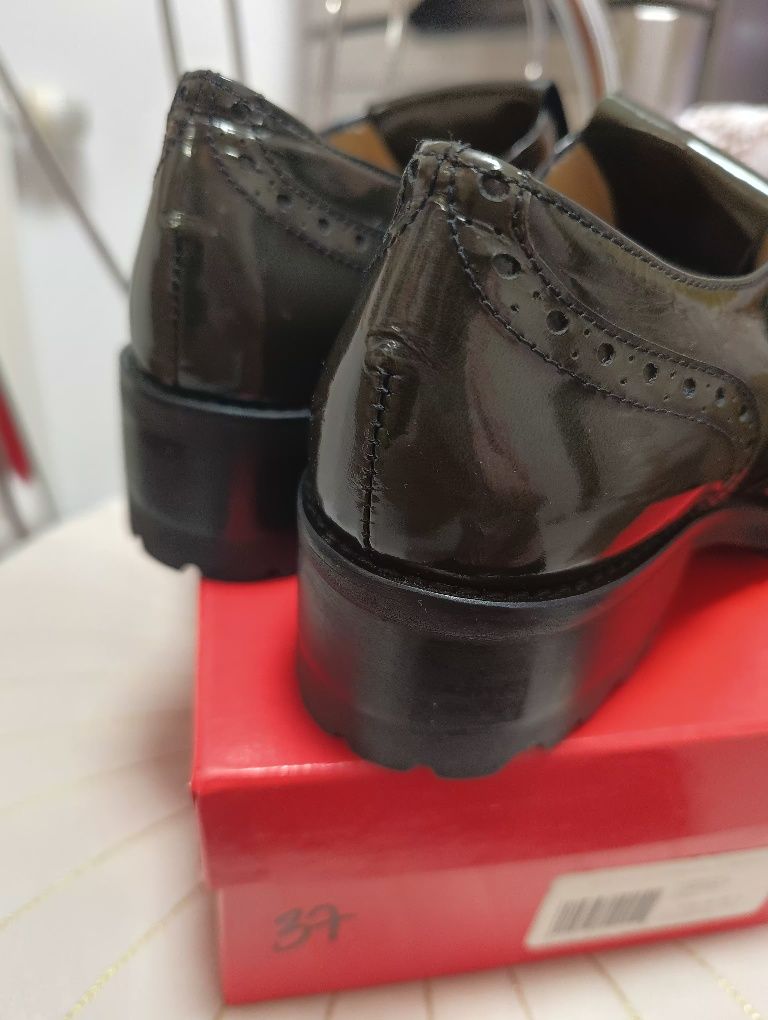 Buty damskie mokasyny