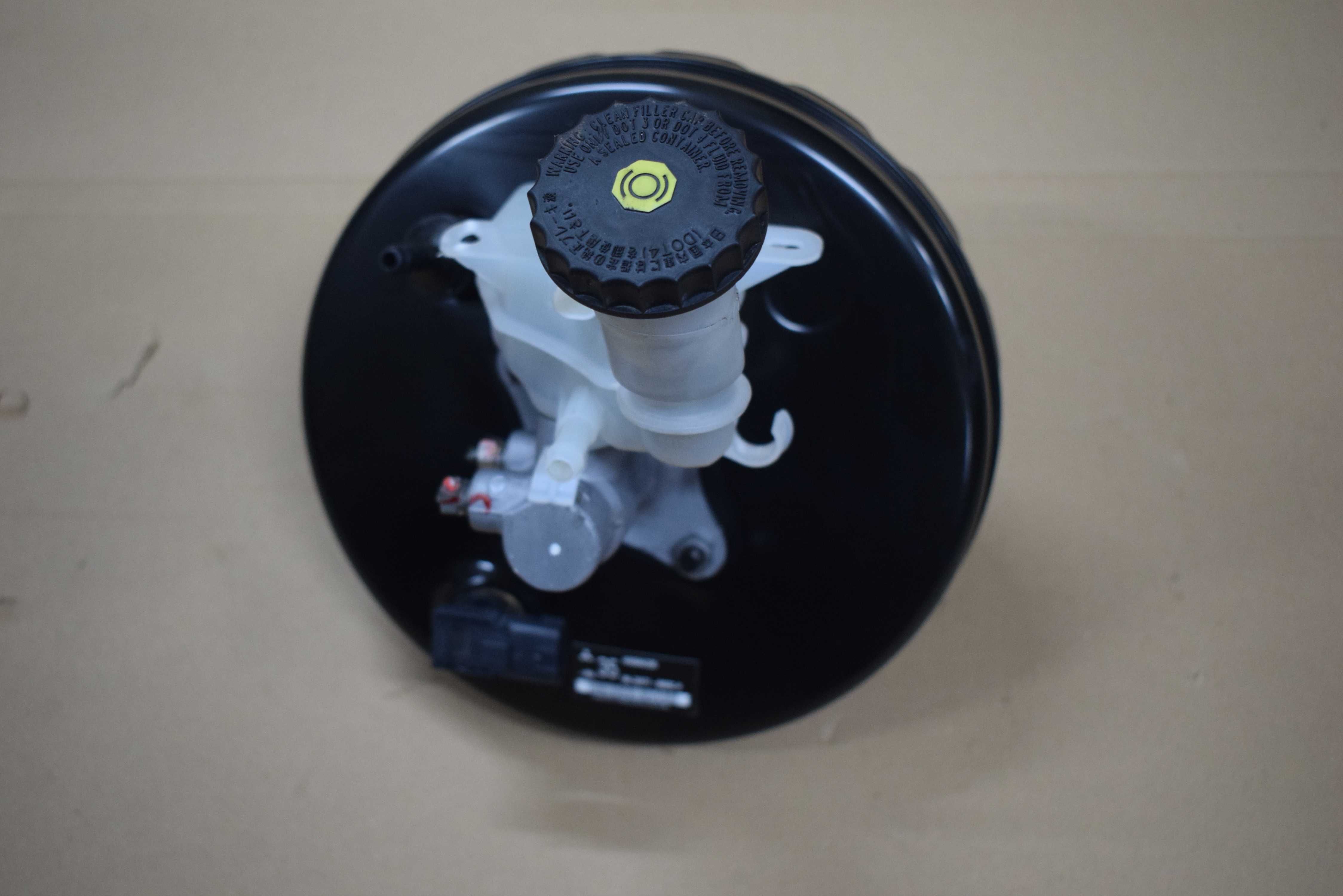 serwo pompa hamulcowa MITSUBIHI OUTLANDER III 3 LIFT 16R, 4680A235