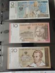 Klaser z banknotami kolekcjonerskimi polskimi plus dodatki