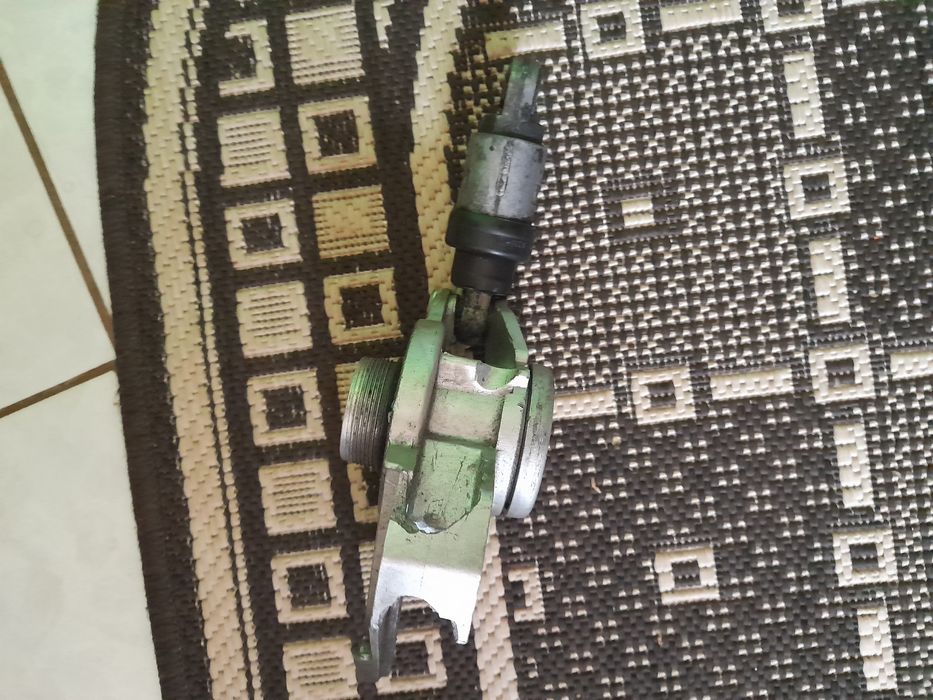 Кронштейн на bmw