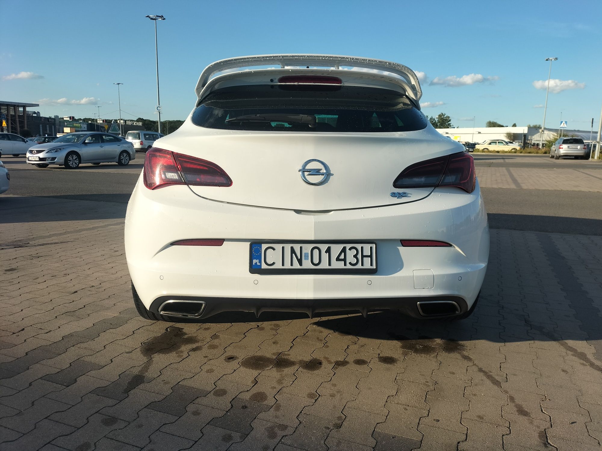 Opel Astra J OPC 2.0 turbo 280km