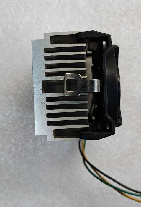 Procesor Intel Celeron 366MHz Socket 370 chłodzenie Stan BDB Retro