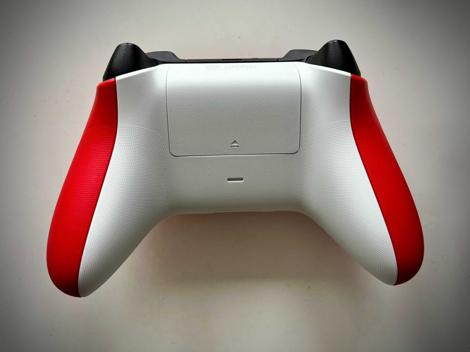 XBOX Wireless Controller Pulse Red + Акумулятор