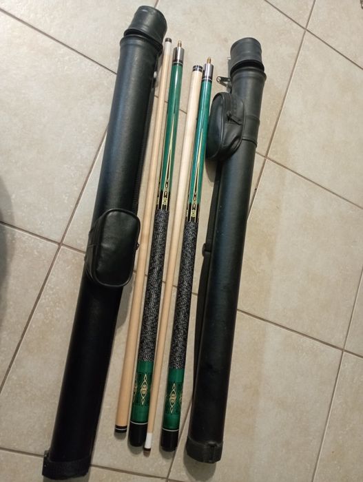 Більярдний кий з чохлом в тубусі