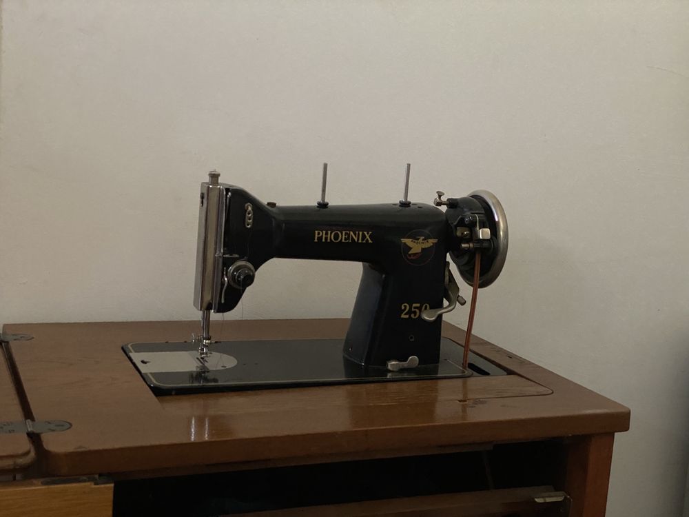 Maquina de costura Phoenix