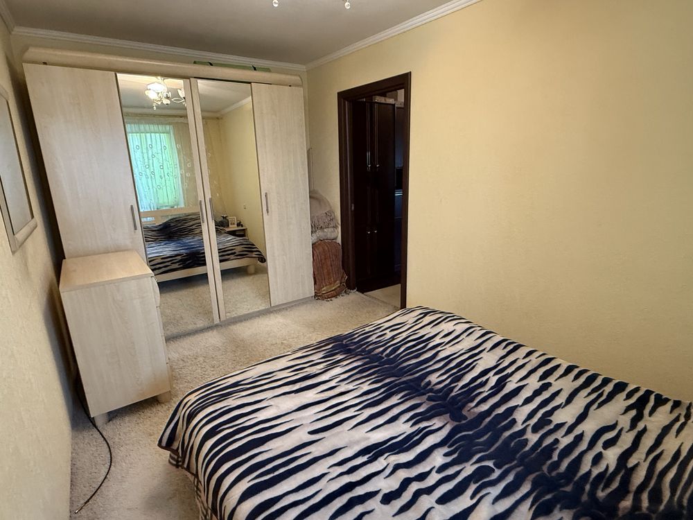 Продаж квартири 2 кім. в центрі по вул. Нова