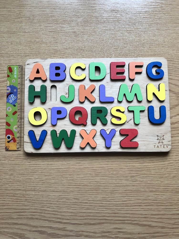 Розвиваючий алфавіт , деревяна дощечка з англійськими буквами