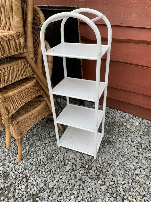 Szafki ratanowe regaly