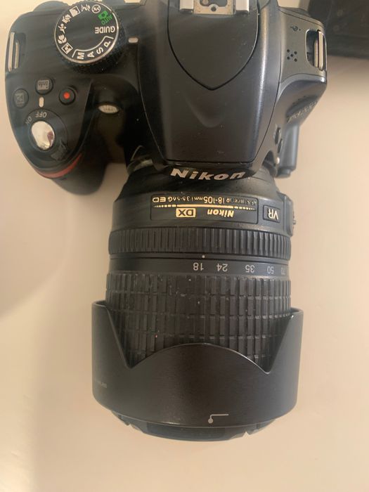 NIKON máquina fotográfica