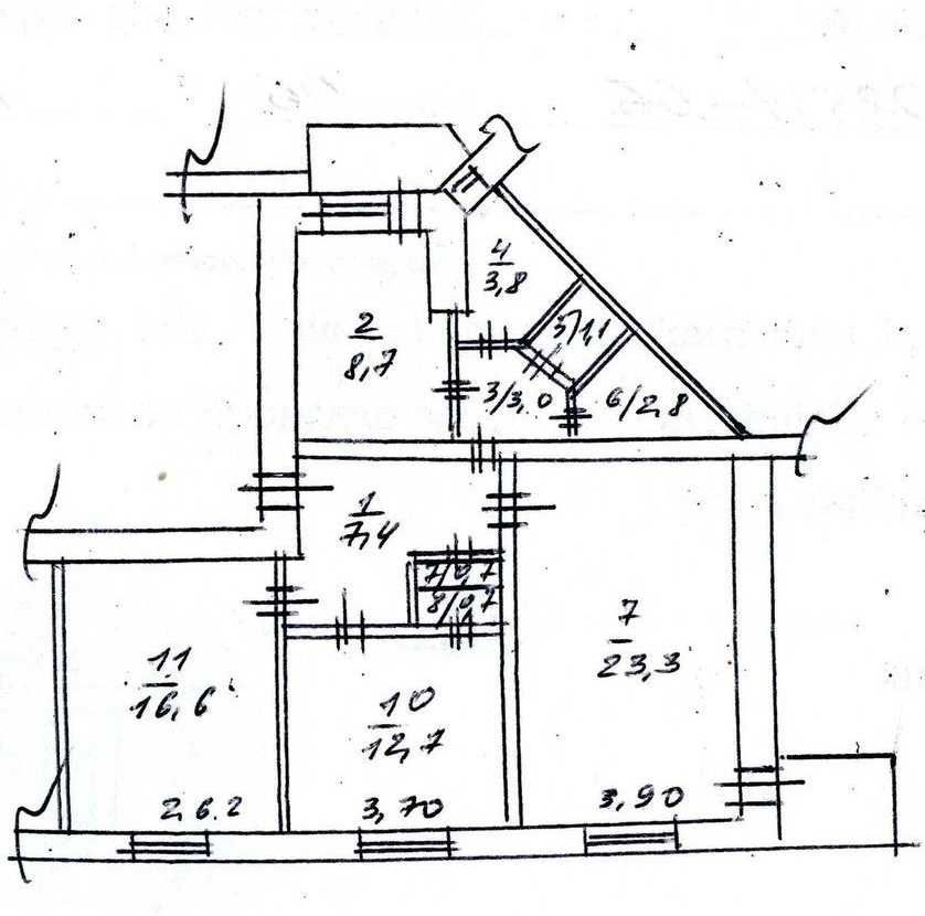 Продам большую 3х ком квартиру 83кв.м. район пр. Ивана Мазепы